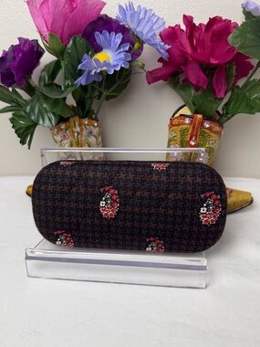 NWT Vera Bradley Houndstooth Hard Sunglass Eyeglass Clamshell Case Retired